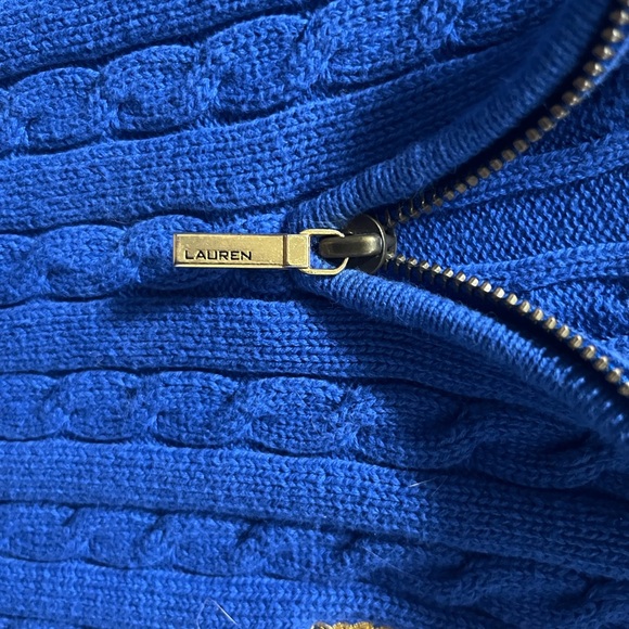 Lauren by Ralph Lauren Wonen’s Blue Cable Knit Sweater - Picture 4 of 6